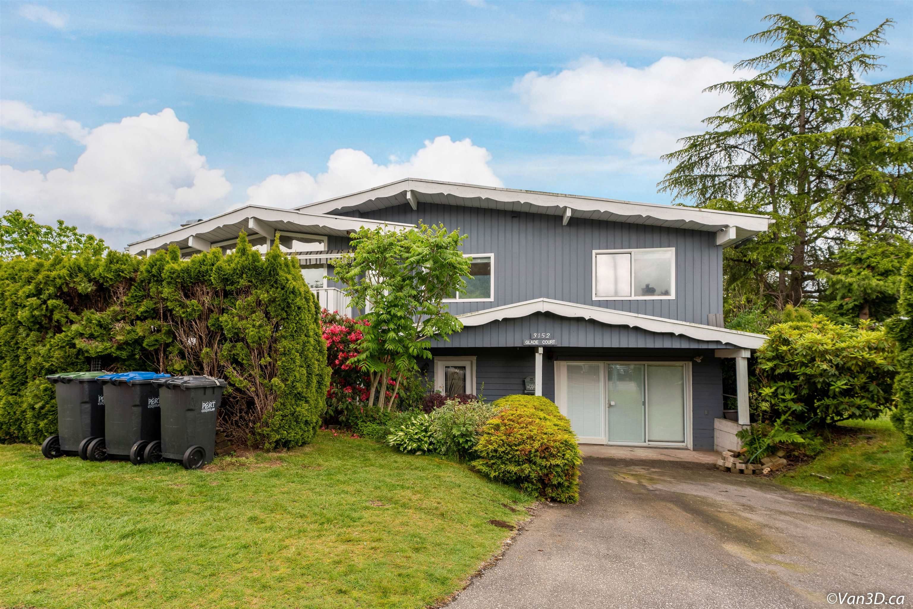 Main Photo: 3152 GLADE Court in Port Coquitlam: Birchland Manor House for sale : MLS®# R2695524