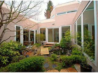 Photo 4: 12641 OCEAN CLIFF Drive in Surrey: Crescent Bch Ocean Pk. House for sale (South Surrey White Rock)  : MLS®# F1411240