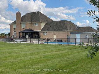 Photo 4: 23 Fenton Way in Brampton: Toronto Gore Rural Estate House (2-Storey) for lease : MLS®# W8466242