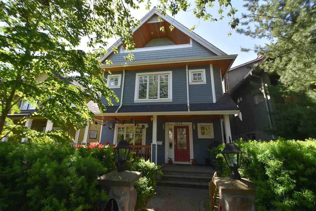 Main Photo: 1842 E 2ND Avenue in Vancouver: Grandview VE 1/2 Duplex for sale (Vancouver East)  : MLS®# R2273014