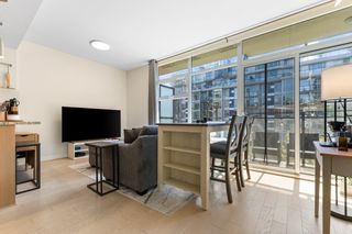Photo 6: 513 38 W 1ST Avenue in Vancouver: False Creek Condo for sale in "THE ONE" (Vancouver West)  : MLS®# R2880072