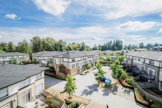 Photo 1: 405 1153 KENSAL PLACE in Coquitlam: New Horizons Condo for sale : MLS®# R2245721