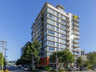 Photo 1: 506 1833 CROWE Street in Vancouver: False Creek Condo for sale in "The Foundry" (Vancouver West)  : MLS®# R2513678