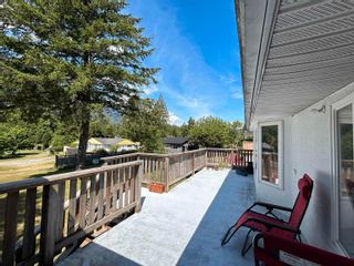 Photo 12: 41935 BIRKEN Road in Squamish: Brackendale House for sale : MLS®# R2784399