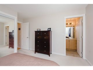 Photo 9: 31 5839 PANORAMA Drive in Surrey: Sullivan Station Townhouse for sale in "Forest Gate" : MLS®# F1441594
