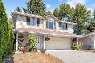 Photo 2: 23027 OLUND Crescent in Maple Ridge: East Central House for sale : MLS®# R2805167
