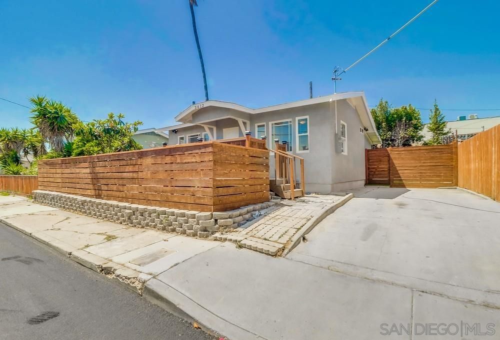 Main Photo: NORTH PARK House for sale : 3 bedrooms : 3612 Polk Ave in San Diego