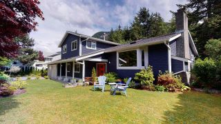 Photo 2: 40043 PLATEAU Drive in Squamish: Plateau House for sale in "Plateau" : MLS®# R2463239
