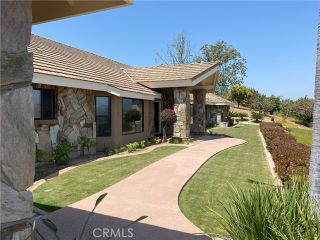 Main Photo: FALLBROOK House for sale : 4 bedrooms : 3019 Dos Lomas