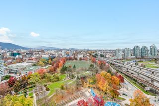 Photo 6: 2201 688 ABBOTT Street in Vancouver: Downtown VW Condo for sale (Vancouver West)  : MLS®# R2832061