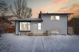 Photo 4: 1344 pennsburg Road SE in Calgary: Penbrooke Meadows Detached for sale : MLS®# A2130841