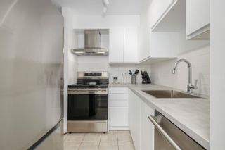 Photo 10: 306 2133 DUNDAS Street in Vancouver: Hastings Condo for sale in "Harbour Gate" (Vancouver East)  : MLS®# R2614513