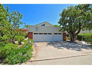 Photo 2: House for sale : 5 bedrooms : 6146 SYRACUSE in San Diego