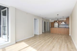 Photo 5: 705 1155 SEYMOUR Street in Vancouver: Downtown VW Condo for sale in "BRAVA NORTH" (Vancouver West)  : MLS®# R2453073
