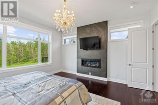 Photo 12: 711 BALLYCASTLE CRESCENT in Ottawa: House for sale : MLS®# 1364266