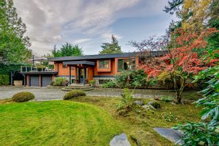 Photo 6: 8381 Lochside Dr in Central Saanich: CS Turgoose House for sale : MLS®# 956079