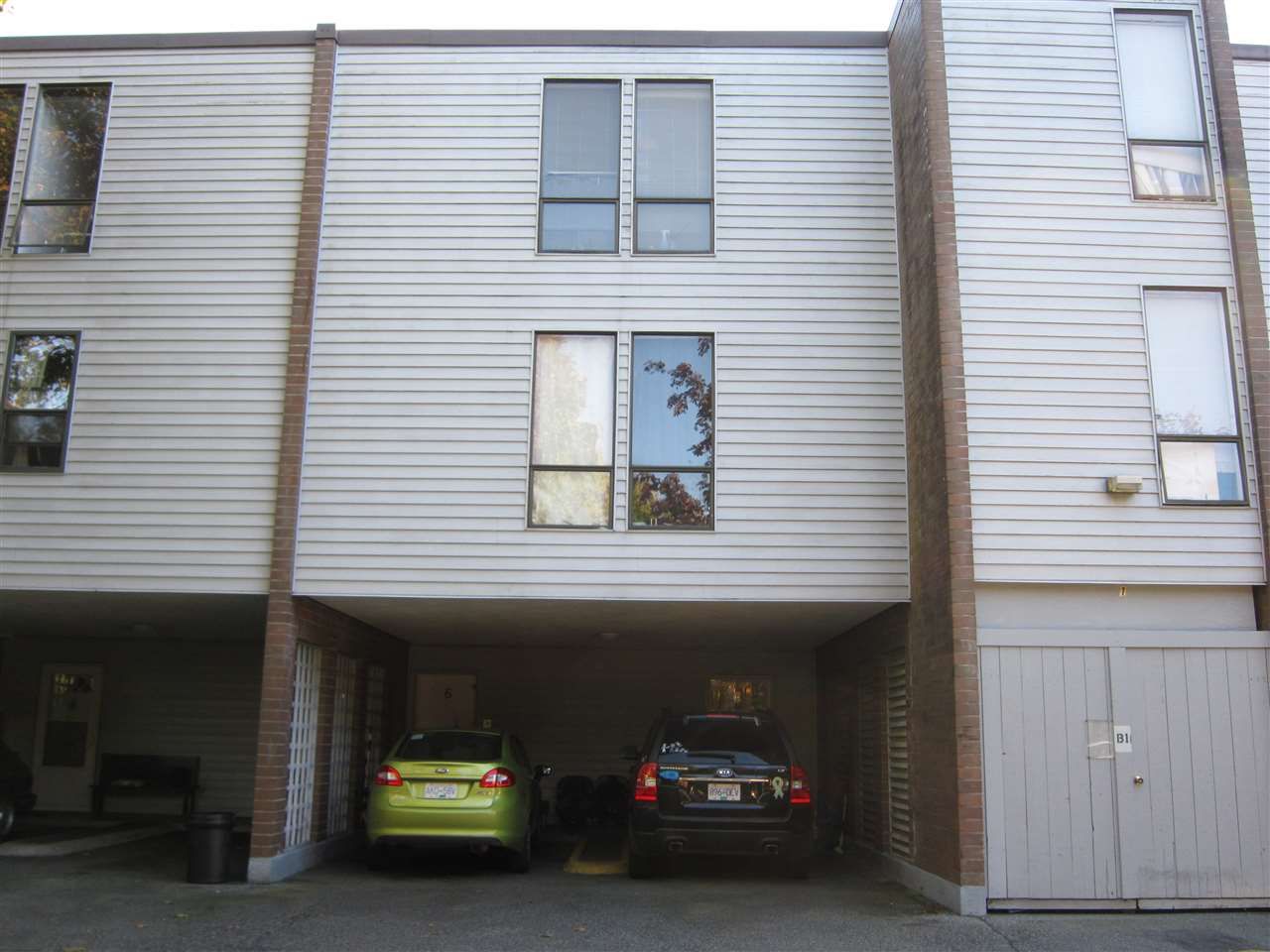 Main Photo: 5 10200 4TH AVENUE in : Steveston North Townhouse for sale : MLS®# R2114159