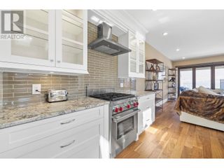 Photo 11: 2820 Landry Crescent in Summerland: House for sale : MLS®# 10307465