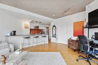 Photo 8: 2107 128 W CORDOVA Street in Vancouver: Downtown VW Condo for sale in "WOODWARDS" (Vancouver West)  : MLS®# R2855373