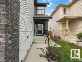 Photo 3: 5320 22 Avenue in Edmonton: Zone 53 House for sale : MLS®# E4381853