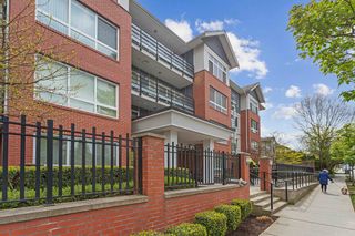Main Photo: 407 2268 SHAUGHNESSY Street in Port Coquitlam: Central Pt Coquitlam Condo for sale : MLS®# R2869980