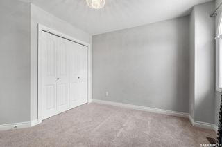Photo 34: 818 Ledingham Crescent in Saskatoon: Rosewood Residential for sale : MLS®# SK956335