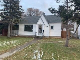 Photo 1: 458 McNaughton Avenue in Winnipeg: Riverview Residential for sale (1A)  : MLS®# 202001394