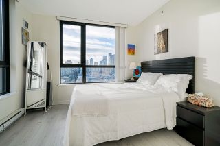Photo 15: 1407 977 MAINLAND Street in Vancouver: Yaletown Condo for sale in "YALETOWN PARK 3" (Vancouver West)  : MLS®# R2524539
