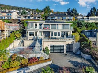 Photo 1: 2382 WESTHILL Drive in West Vancouver: Westhill House for sale : MLS®# R2835928