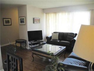 Photo 4: 291 Marshall Bay in Winnipeg: West Fort Garry Residential for sale (1Jw)  : MLS®# 1811853