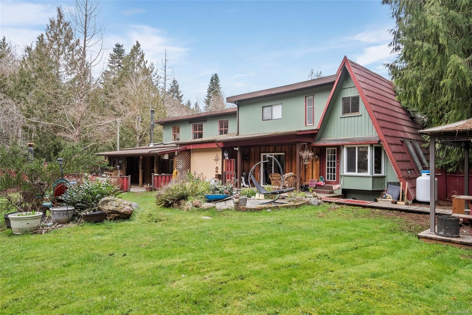 Main Photo: 2697 Otter Point Rd in Sooke: Sk Broomhill House for sale : MLS®# 904050