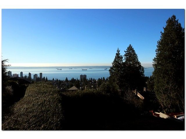 Main Photo: 2320 Palmerston in West Vancouver: Dundarave House for sale : MLS®# V1103975