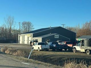 Photo 2: 602 Richhill Avenue East in Elkhorn: Industrial / Commercial / Investment for sale (R33 - Southwest)  : MLS®# 202331201