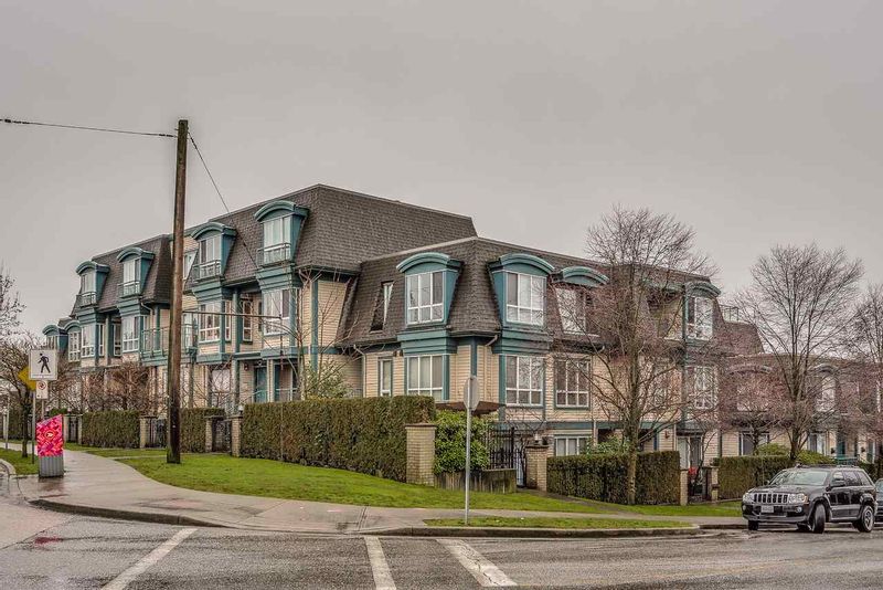 FEATURED LISTING: 15 - 288 ST. DAVIDS Avenue North Vancouver