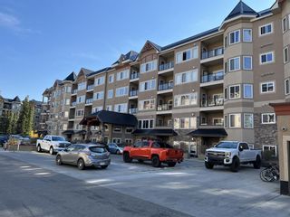 Photo 2: 442 10 Discovery Ridge Close SW in Calgary: Discovery Ridge Apartment for sale : MLS®# A2008823
