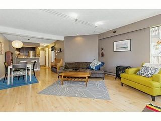Photo 4: 211 1274 BARCLAY Street in Vancouver: West End VW Condo for sale in "BARCLAY SQUARE" (Vancouver West)  : MLS®# V1000494