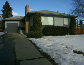 Photo 1:  in CALGARY: Thorncliffe Residential Detached Single Family for sale (Calgary)  : MLS®# C3116280