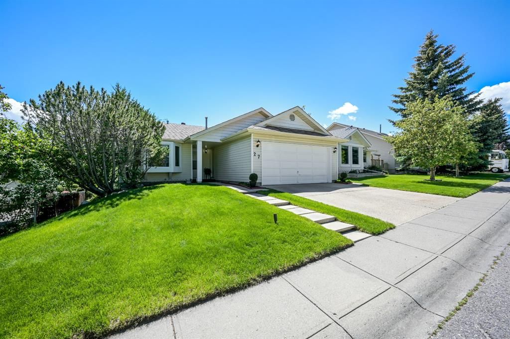 Main Photo: 27 Scenic Road NW in Calgary: Scenic Acres Detached for sale : MLS®# A1232470
