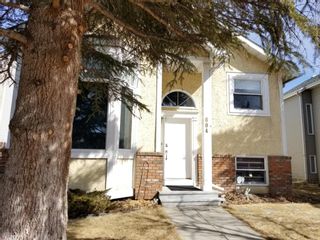 Photo 2: 884 Riverbend Drive SE in Calgary: Riverbend Detached for sale : MLS®# A1196267