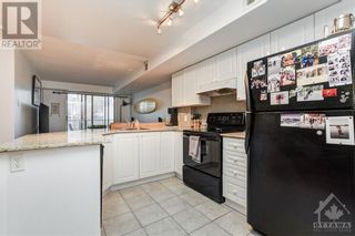 Photo 4: 429 SOMERSET STREET W UNIT#1401 in Ottawa: House for sale : MLS®# 1368578