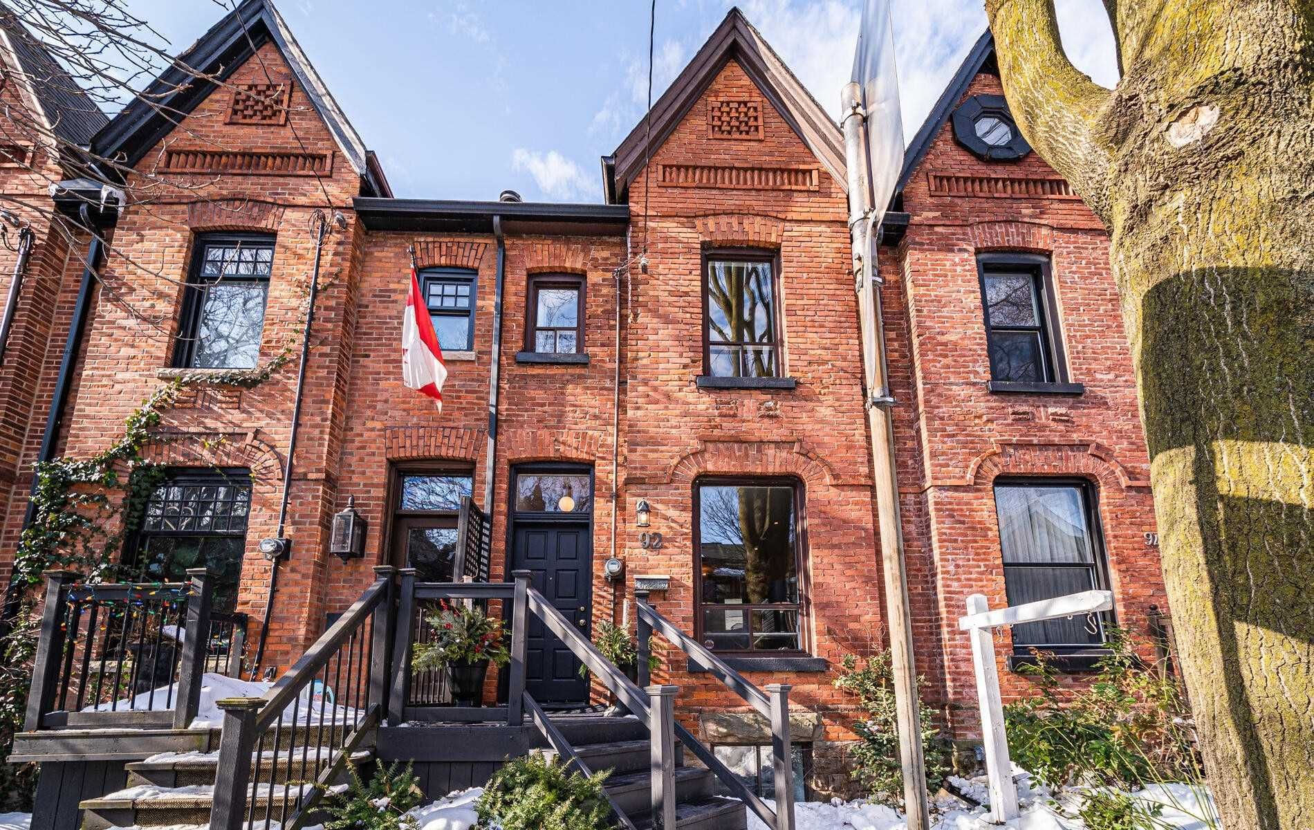 Main Photo: 92 Hamilton Street in Toronto: South Riverdale House (2 1/2 Storey) for sale (Toronto E01)  : MLS®# E5496476