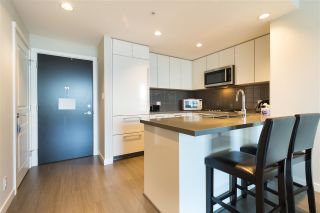 Photo 2: 1002 3093 WINDSOR Gate in Coquitlam: New Horizons Condo for sale in "the Windsor by Polygon" : MLS®# R2200368