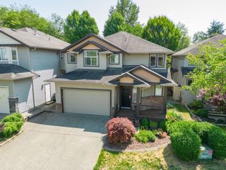 Photo 2: 21658 89 Avenue in Langley: Walnut Grove House for sale : MLS®# R2842391