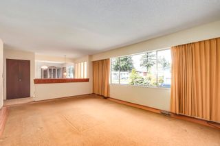 Photo 5: 2080 WINSLOW Avenue in Coquitlam: Central Coquitlam House for sale : MLS®# R2878363