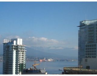 Photo 8: 2901 1166 MELVILLE Street in Vancouver: Coal Harbour Condo for sale in "ORCA PLACE" (Vancouver West)  : MLS®# V709182