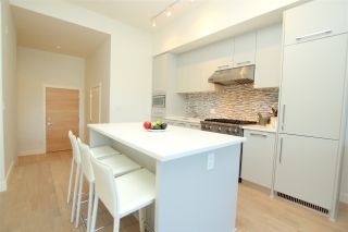 Photo 7: 102 4355 W 10TH Avenue in Vancouver: Point Grey Condo for sale in "IRON & WHYTE" (Vancouver West)  : MLS®# R2112416