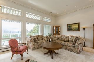 Photo 10: 34980 SKYLINE Drive in Abbotsford: Abbotsford East House for sale in "Panorama Skyline" : MLS®# R2767196
