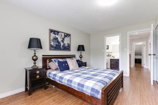 Photo 18: 3 9994 149 Street in Surrey: Guildford Townhouse for sale in "TALL TIMBERS" (North Surrey)  : MLS®# R2369624