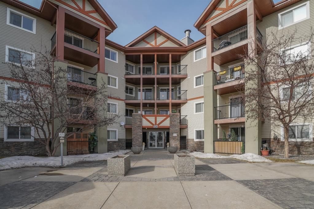 Main Photo: 1412 12a Ironside Street: Red Deer Apartment for sale : MLS®# A1179899