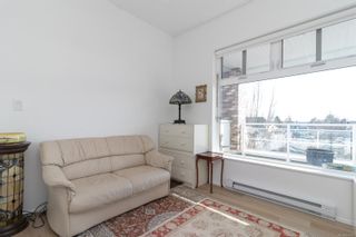Photo 17: 201 2348 Beacon Ave in Sidney: Si Sidney North-East Condo for sale : MLS®# 931455
